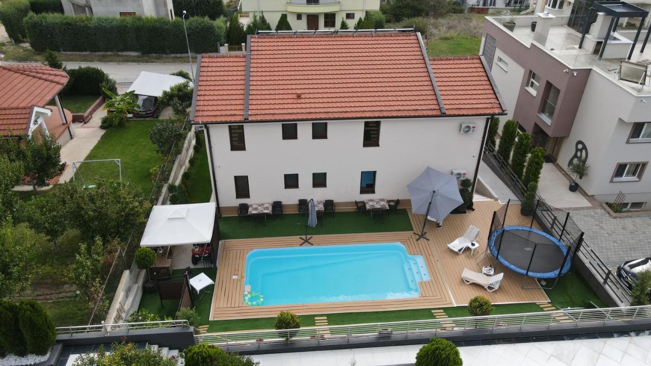 Villa Lucija Veles Exterior foto